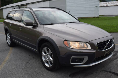 2009 Volvo XC70 for sale at CAR TRADE in Slatington PA