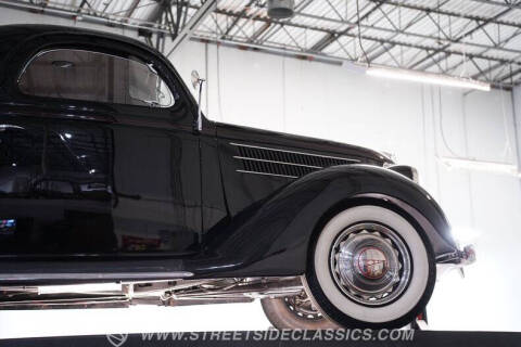 1936 Ford Deluxe