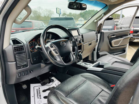 2015 Nissan Titan SL