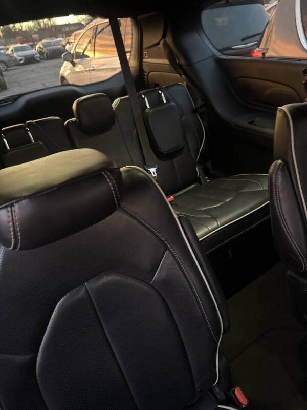 2025 Chrysler Pacifica Limited