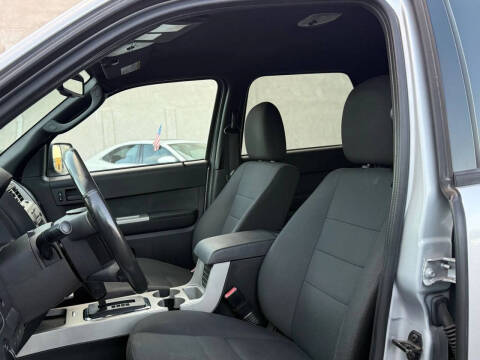 2011 Ford Escape XLT