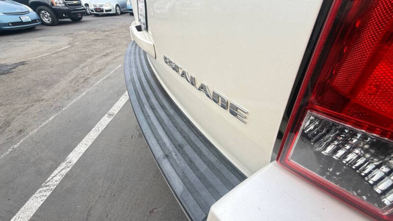 2008 Cadillac Escalade