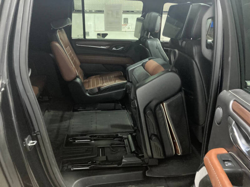 2023 GMC Yukon XL Denali Ultimate