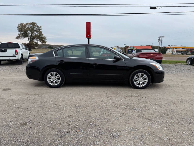 2012 Nissan Altima S photo 8