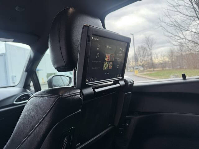 2018 Chrysler Pacifica Touring L Plus