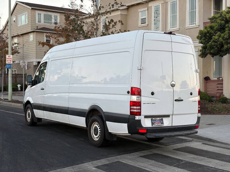 2017 Freightliner Sprinter 2500