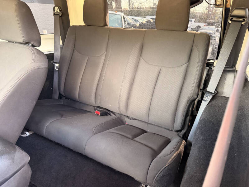 2015 Jeep Wrangler Willys Wheeler Edition