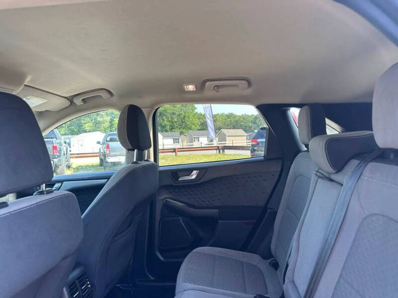 2020 Ford Escape SE