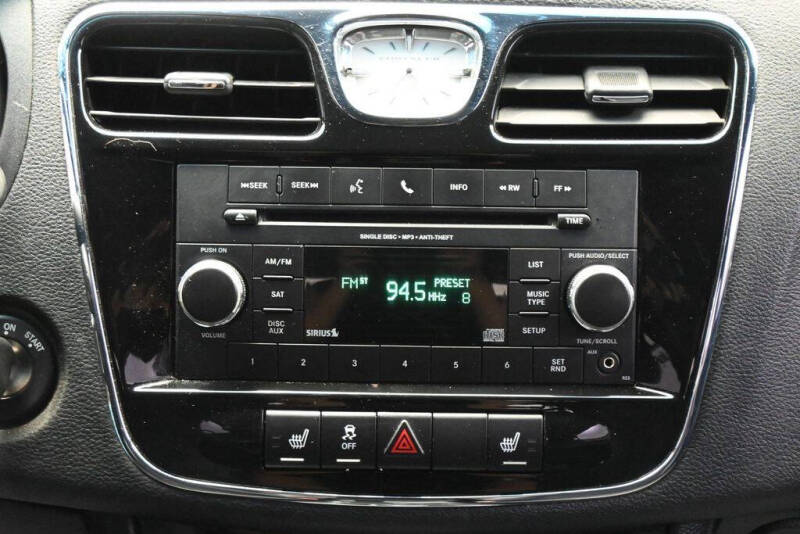 2013 Chrysler 200 Limited