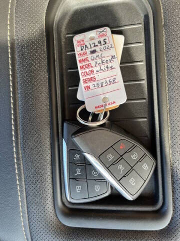 2022 GMC Yukon XL SLT