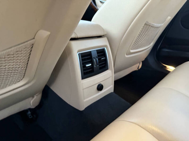 2018 BMW 3 Series 330i