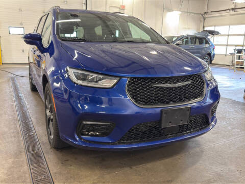 2021 Chrysler Pacifica Touring L