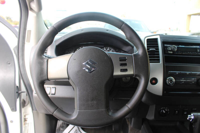 2012 Suzuki Equator Sport