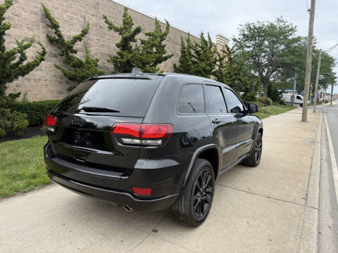2018 Jeep Grand Cherokee Altitude