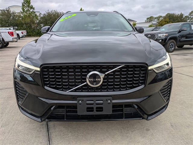 2024 Volvo XC60 B5 Plus Dark Theme