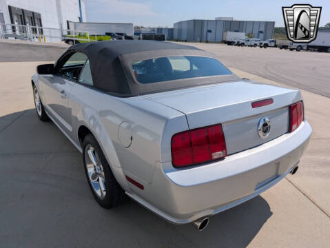 2005 Ford Mustang