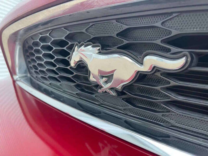 2014 Ford Mustang V6