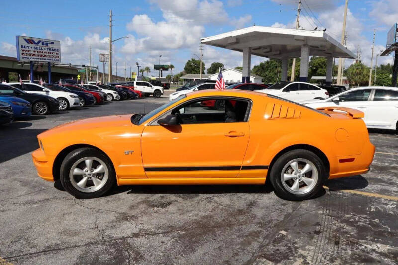 2007 Ford Mustang GT Deluxe