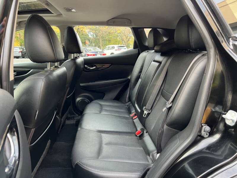 2017 Nissan Rogue Sport SL