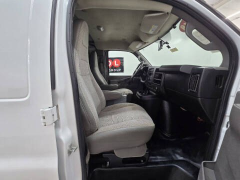 2018 Chevrolet Express 2500