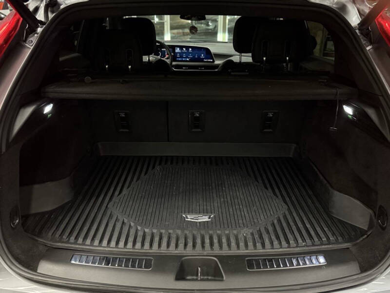 2024 Cadillac XT4 Premium Luxury