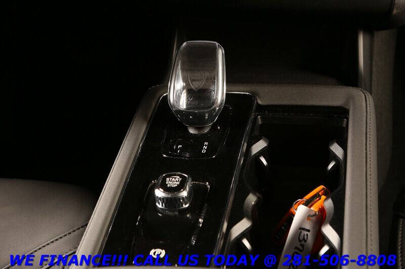 2025 Volvo XC90 B6 Plus Bright Theme 7P