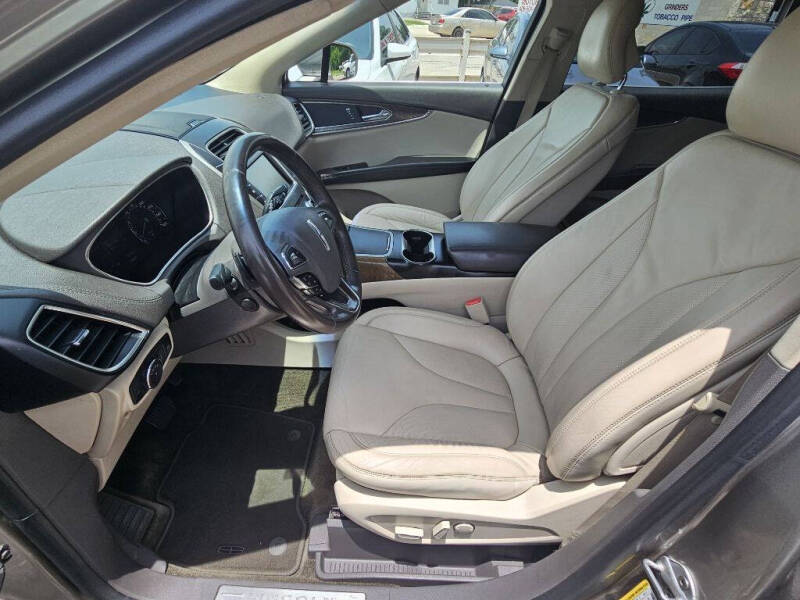2016 Lincoln MKX Select