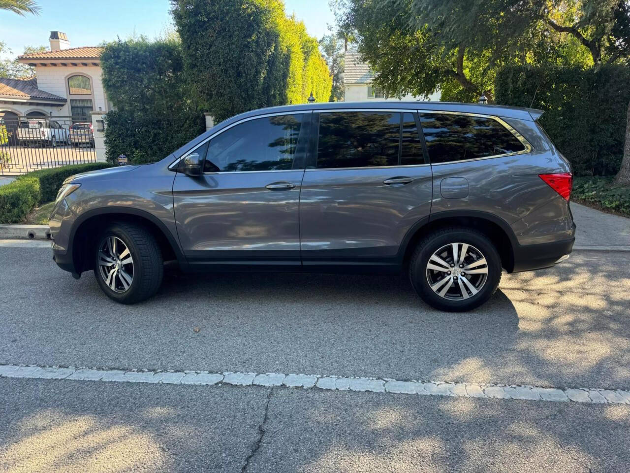 2016 Honda Pilot for sale at Ride On LLC in Van Nuys, CA