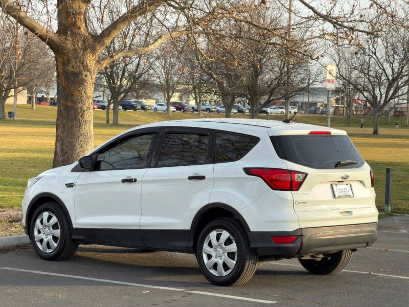2019 Ford Escape S