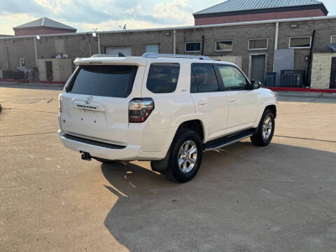 2018 Toyota 4Runner SR5
