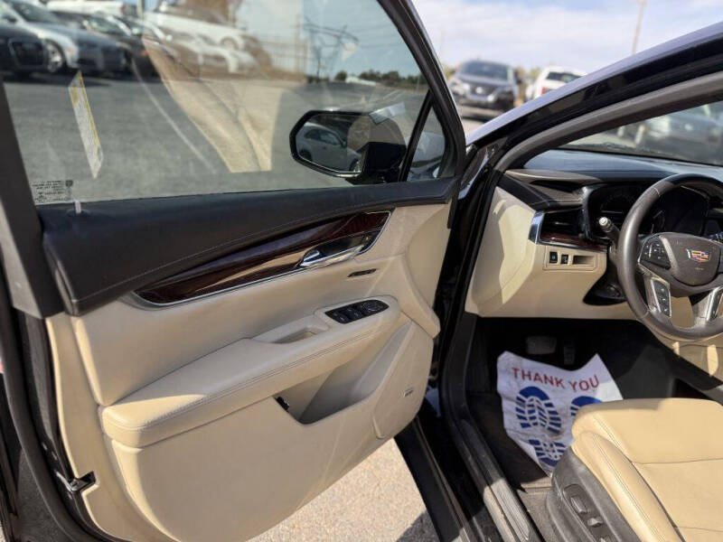 2017 Cadillac XT5 Premium Luxury