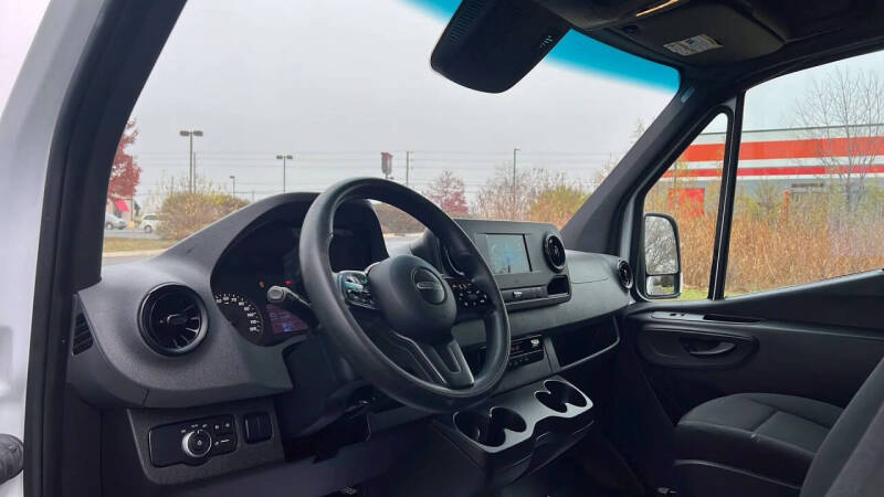 2020 Freightliner Sprinter 2500