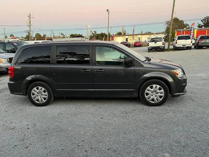 2016 Dodge Grand Caravan American Value Package