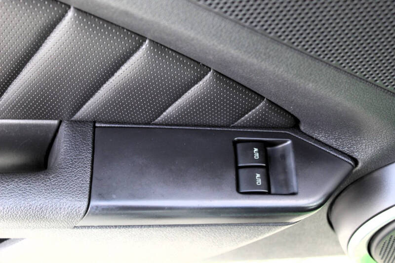 2013 Ford Mustang GT Premium