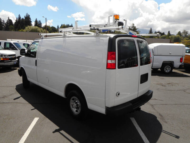 2016 Chevrolet Express 2500