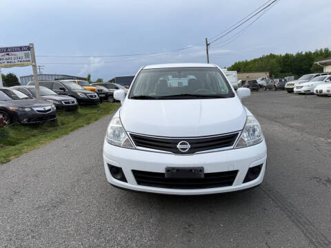 2011 Nissan Versa 1.8 SL