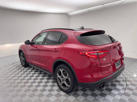 2022 Alfa Romeo Stelvio Sprint