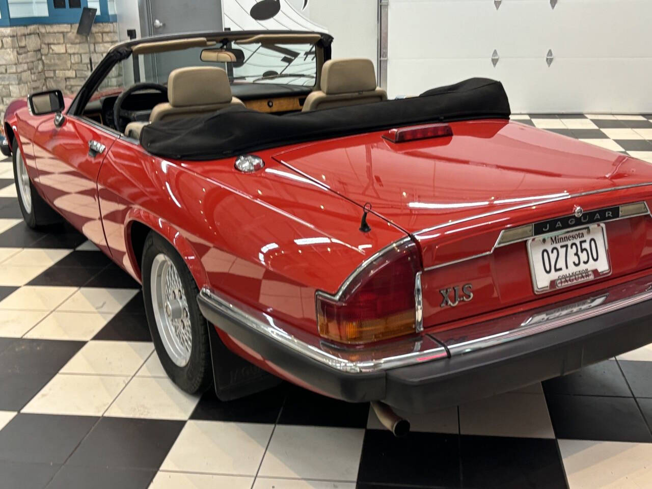 1991 Jaguar XJS 11