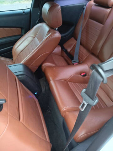 2014 Ford Mustang V6