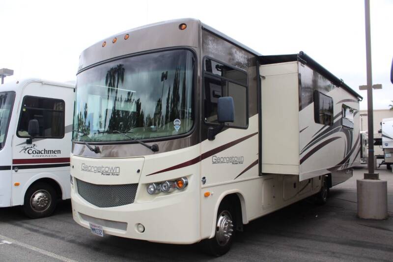 2015 Forest River Georgetown 335Ds for sale at Rancho Santa Margarita RV in Rancho Santa Margarita CA
