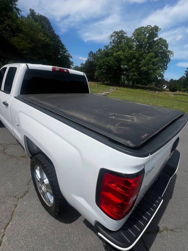 2017 Chevrolet Silverado 1500 Custom