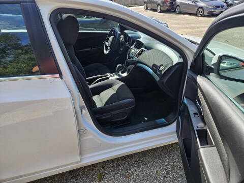 2015 Chevrolet Cruze 1LT Auto