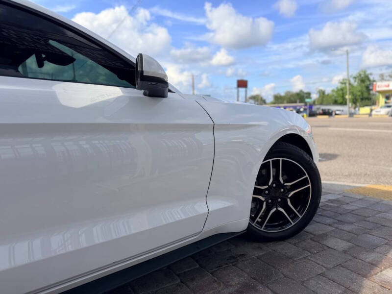 2021 Ford Mustang
