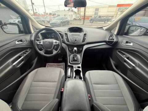 2013 Ford C-MAX Hybrid SE