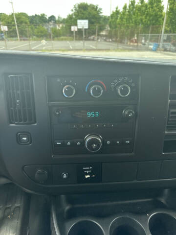 2013 Chevrolet Express 2500