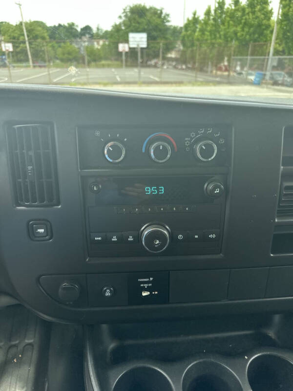 2013 Chevrolet Express 2500