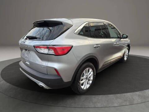 2021 Ford Escape Hybrid SE