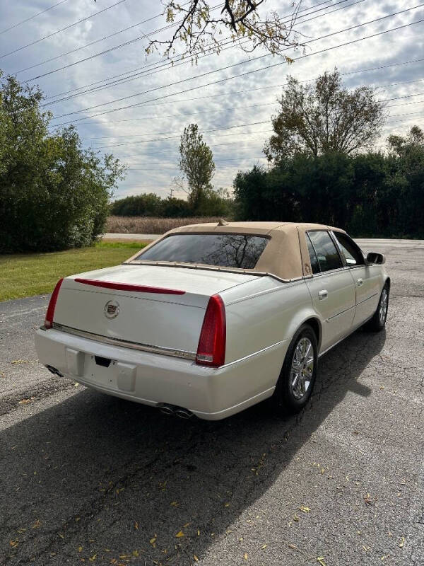 2011 Cadillac DTS Premium Collection