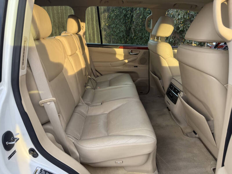 2008 Lexus LX 570