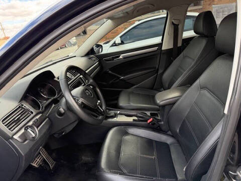 2017 Volkswagen Passat 1.8T R-Line